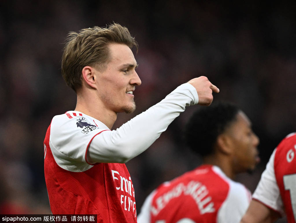 主场捍卫榜首+盼复仇!塔帅:阿森纳要让维拉感到痛苦